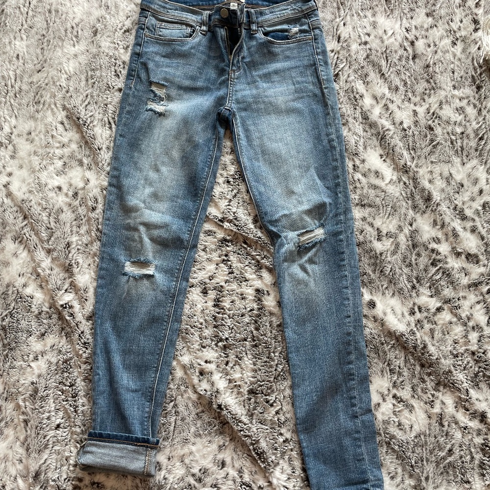 Mid Rise Light Wash Distressed Jeans